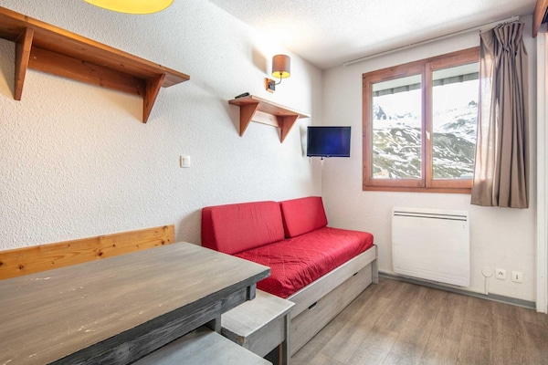 Foto van Gezellig toevluchtsoord met uitzicht op de bergen - Vakantiehuis in Tignes - LivingRoom