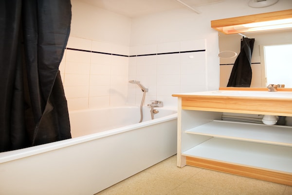 Foto van Appartement in Val Cenis met uitzicht op de bergen - BathRoom