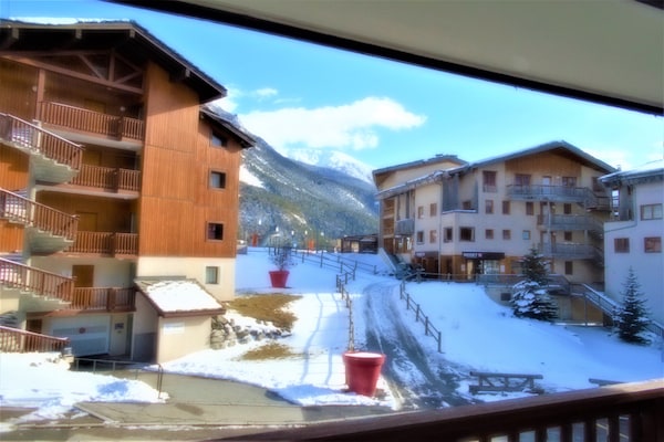 Foto van Appartement voor 8 personen met parkeerplaats - Vakantiehuis in Val Cenis - TerraceBalcony