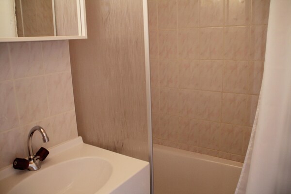 Foto van Forsythia Appartement voor 4 personen - Vakantiehuis in Châtel - BathRoom
