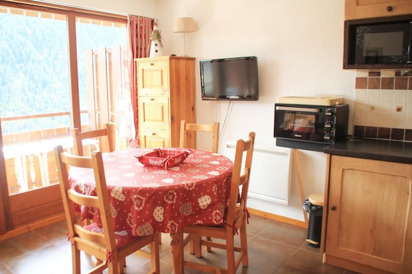 Foto van Appartement met parkeerplaats in de buurt van het skigebied - DiningRoom