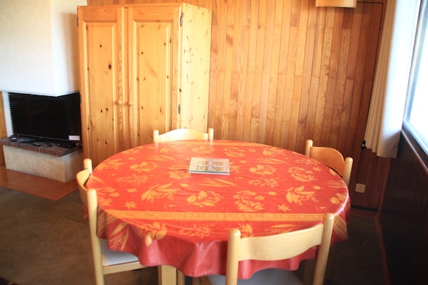 Foto van Appartement voor 4 personen met balkon - Vakantiehuis in Châtel - DiningRoom