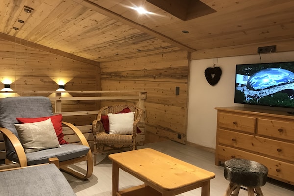 Foto van Appartement in Châtel met balkon - Vakantiehuis in Châtel - LivingRoom