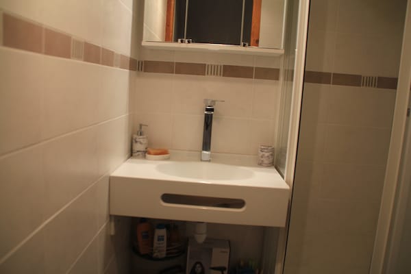Foto van Appartement in Chatel nabij de rivier - Vakantiehuis in Châtel - BathRoom