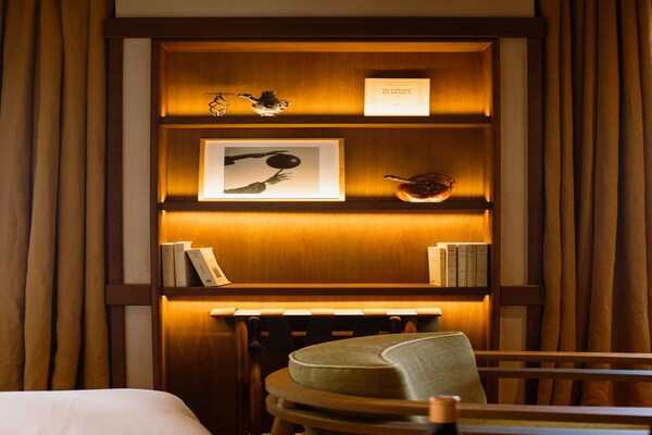 Foto van Vertrouwelijke kamer 5, op een steenworp afstand van het Louvre - Untagged