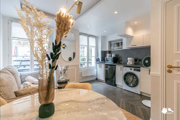 Foto van Luxe appartement met 1 slaapkamer en 4 zitplaatsen in het hart van Parijs. - Untagged