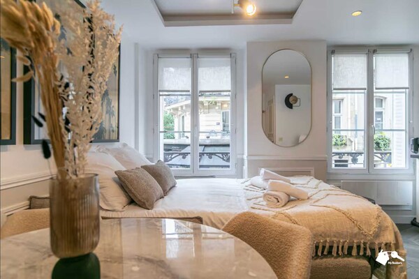 Foto van Luxe appartement met 1 slaapkamer en 4 zitplaatsen in het hart van Parijs. - Untagged