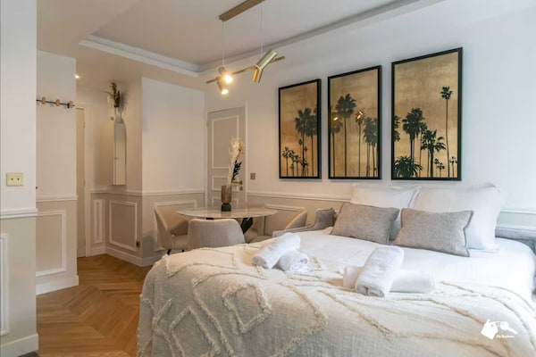 Foto van Luxe appartement met 1 slaapkamer en 4 zitplaatsen in het hart van Parijs. - Untagged