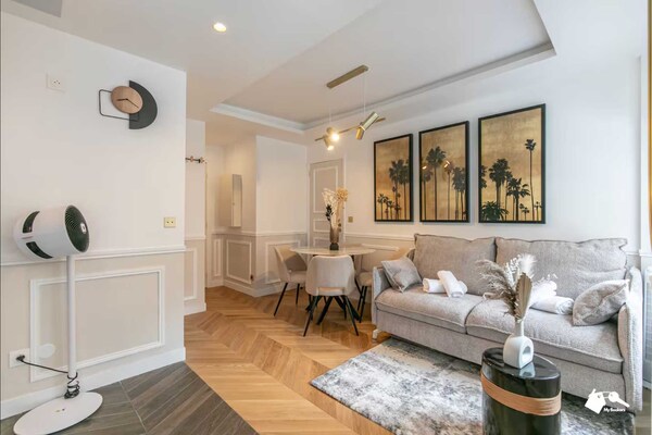 Foto van Luxe appartement met 1 slaapkamer en 4 zitplaatsen in het hart van Parijs. - Untagged