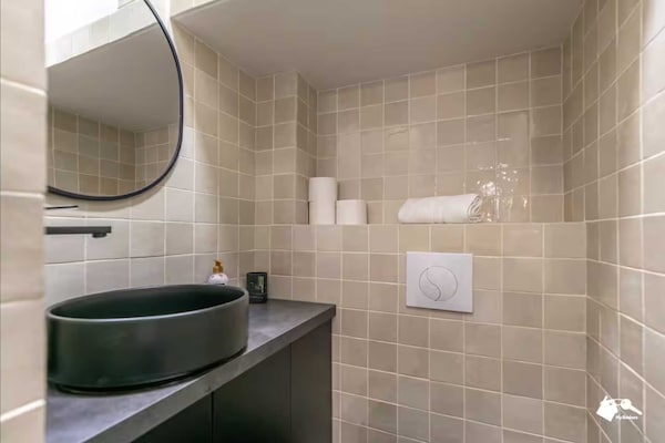 Foto van Luxe appartement met 1 slaapkamer en 4 zitplaatsen in het hart van Parijs. - Untagged
