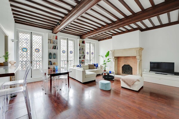 Foto van Prachtig appartement in de Marais - 3 slaapkamers/6 slaapkamers - Parijs - LivingRoom