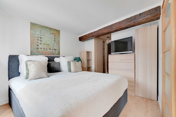 Foto van Prachtige duplex 1BR/4P – Notre-Dame - Vakantiehuis in Paris - Untagged