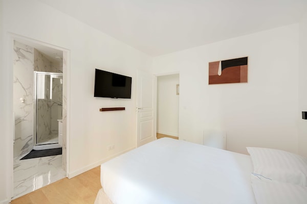 Foto van Schitterend appartement met airconditioning – 2BR/6P – St Germain-des-Prés - Untagged