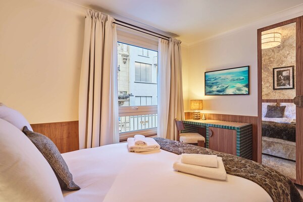 Foto van Sublim AC Appartement 3 Bdr Saint Germain des Prés - Untagged