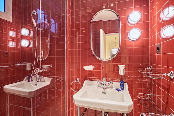 Foto van Sublim AC Appartement 3 Bdr Saint Germain des Prés - Untagged
