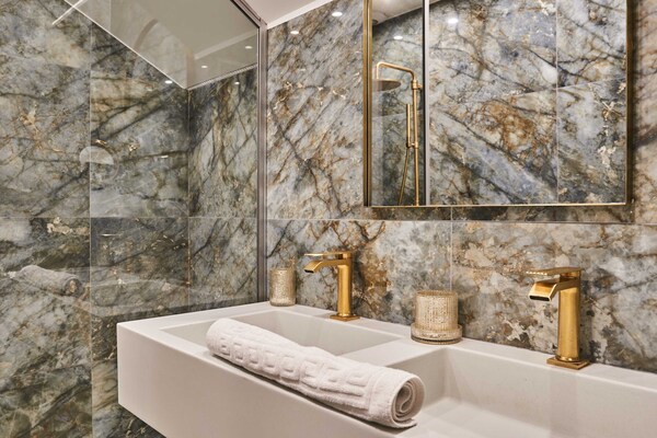 Foto van Subliem AC-appartement - Champs Elysées - Vakantiehuis in Paris - Untagged