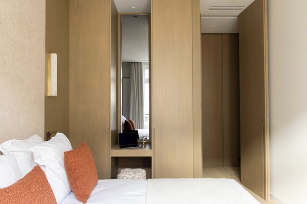 Foto van Luxe appartement - 2 slaapkamers/6 plaatsen - Madeleine/Saint Honore - Untagged