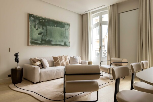 Foto van Luxe appartement - 2 slaapkamers/6 plaatsen - Madeleine/Saint Honore - Untagged
