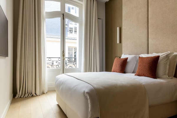 Foto van Luxe appartement - 2 slaapkamers/6 plaatsen - Madeleine/Saint Honore - Untagged