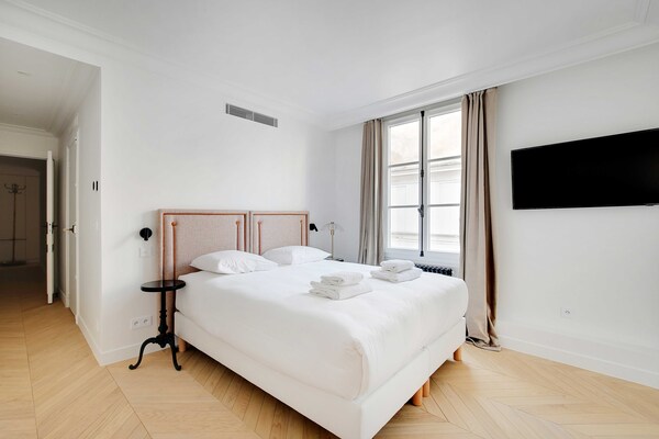 Foto van Luxe appartement - 3BR/6P - Faubourg Saint-Honoré - 