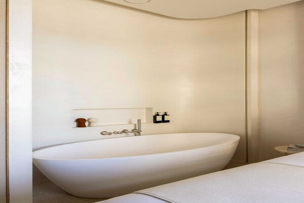 Foto van Luxe appartement met airconditioning, 2 slaapkamers/6 plaatsen - Madeleine - Untagged