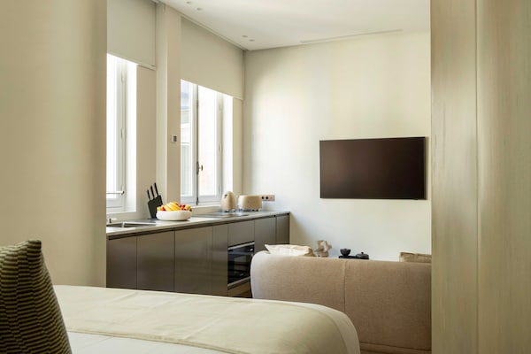 Foto van Luxe suite - AC- 2P- Madeleine/Saint Honore - Vakantiehuis in Paris - Untagged