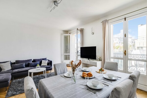 Foto van Ruim appartement met 1 slaapkamer en 4 plaatsen - Champs-Élysées - Untagged