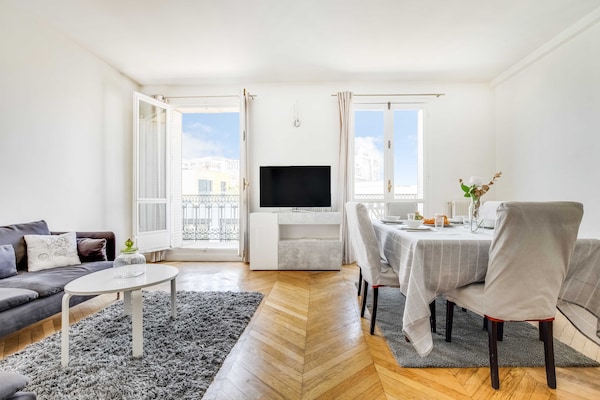 Foto van Ruim appartement met 1 slaapkamer en 4 plaatsen - Champs-Élysées - Untagged