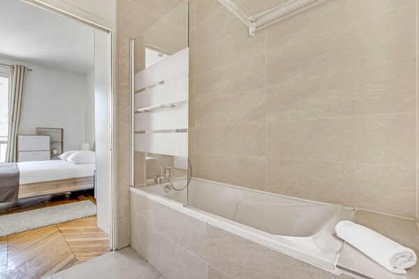 Foto van Ruim appartement met 1 slaapkamer en 4 plaatsen - Champs-Élysées - Untagged