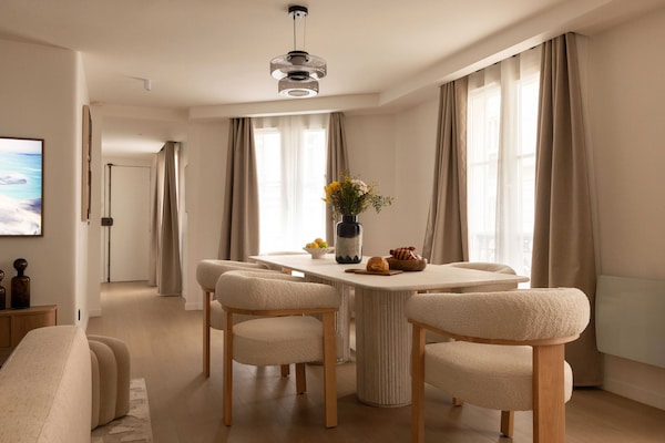 Foto van Elegant appartement - 3 slaapkamers - 8 plaatsen - Canal Saint-Martin - Untagged