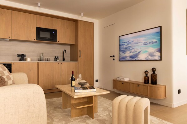 Foto van Elegant appartement - 3 slaapkamers - 8 plaatsen - Canal Saint-Martin - Untagged