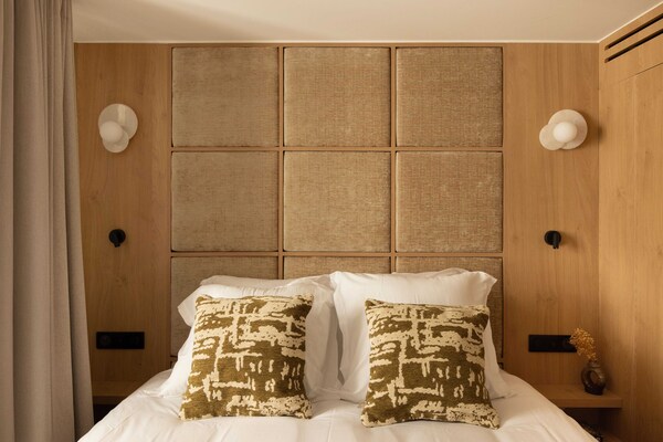 Foto van Elegant appartement - 3 slaapkamers - 8 plaatsen - Canal Saint-Martin - Untagged