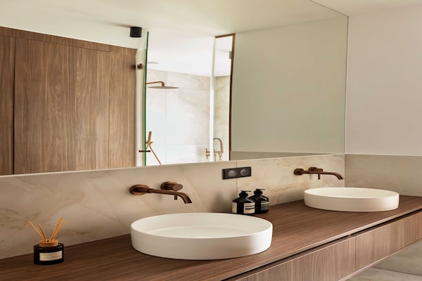 Foto van Luxe appartement / Airconditioning - 4 slaapkamers / 8 plaatsen - Bastille - Untagged