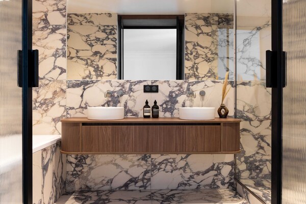 Foto van Luxe appartement / Airconditioning - 4 slaapkamers / 8 plaatsen - Bastille - Untagged