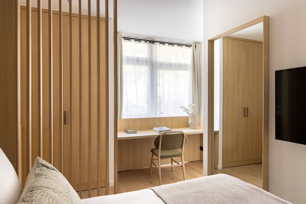 Foto van Elegant appartement - AC-3BR-8P - Place de la Nation - Untagged