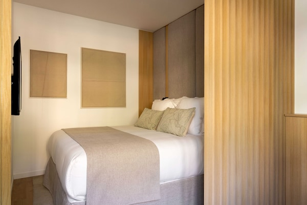 Foto van Elegant appartement - AC-3BR-8P - Place de la Nation - Untagged