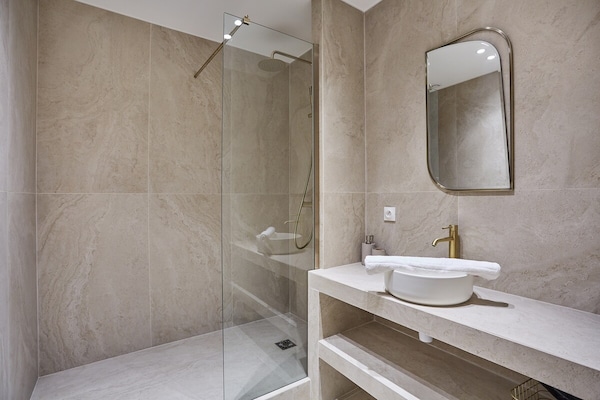 Foto van Subliem & Nieuw Apart Saint Germain Invalide - Vakantiehuis in Paris - 
