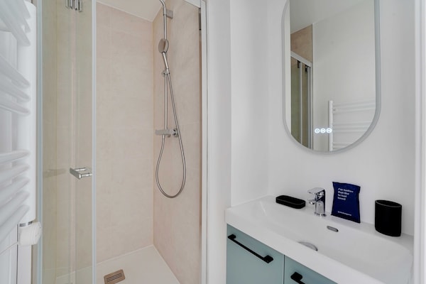 Foto van Prachtig appartement - 1BR-4P - Tour-Eiffel - Vakantiehuis in Paris - Untagged