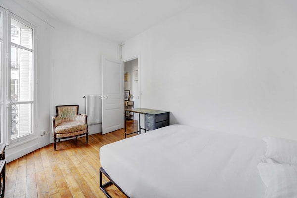 Foto van Elegant appartement met 1 slaapkamer en 4 slaapkamers – Parijs 15/Montparnasse - Untagged