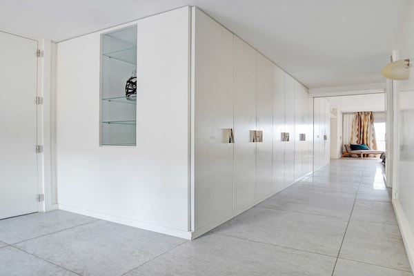 Foto van Uitzonderlijk 3BDR/6P appartement - Uitzicht op de Eiffeltoren - Untagged