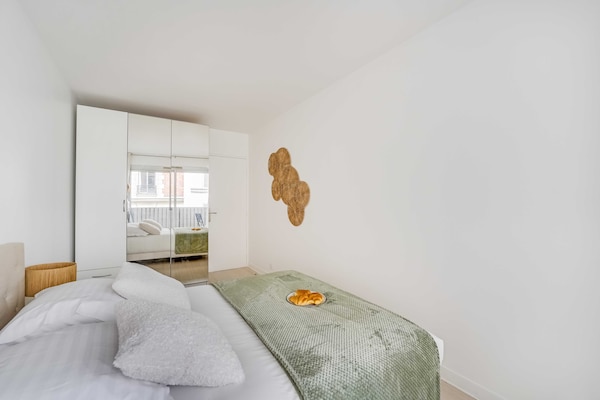 Foto van Ruim appartement met 1 slaapkamer en 2 badkamers - Auteuil - Untagged