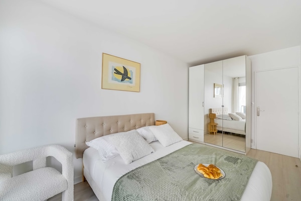 Foto van Ruim appartement met 1 slaapkamer en 2 badkamers - Auteuil - Untagged