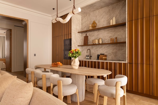 Foto van Luxe appartement met airconditioning - 10 personen/4 slaapkamers - Arc de Triomphe - Untagged