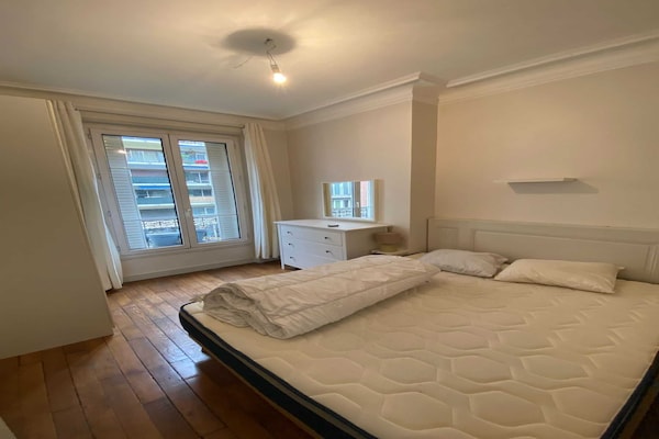 Foto van 2-slaapkamer/4-persoons appartement nabij Batignolles - Untagged