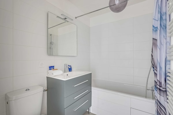 Foto van Gezellig appartement – 1BDR/4P – Uitzicht op de Sacré-Cœur - Untagged