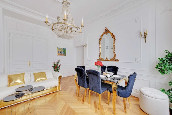 Foto van Luxe appartement met 2 slaapkamers en 6 badkamers - Arc de Triomphe - Untagged