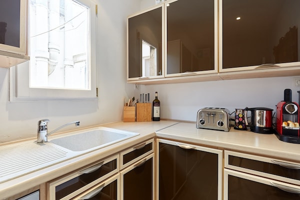 Foto van Schitterend Arc de Triomphe-appartement - Vakantiehuis in Paris - 