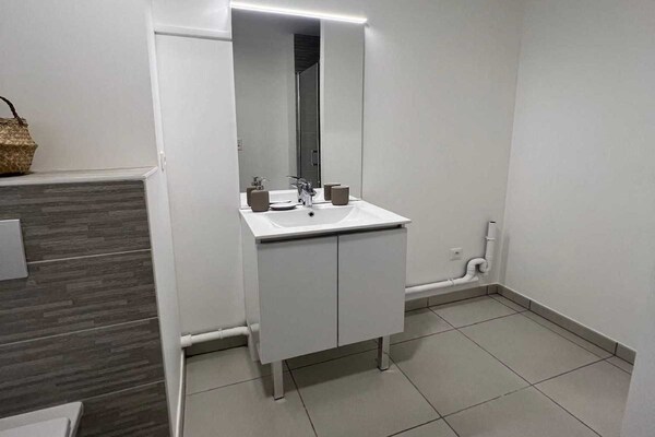 Foto van Charmant Appt - 1BDR/2P - Nabij Parijs en La Défense - Untagged