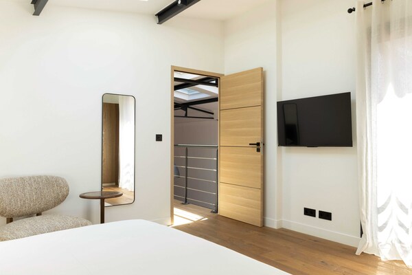 Foto van Premium duplex airconditioning 4BR/8P - Levallois-Perret - Untagged