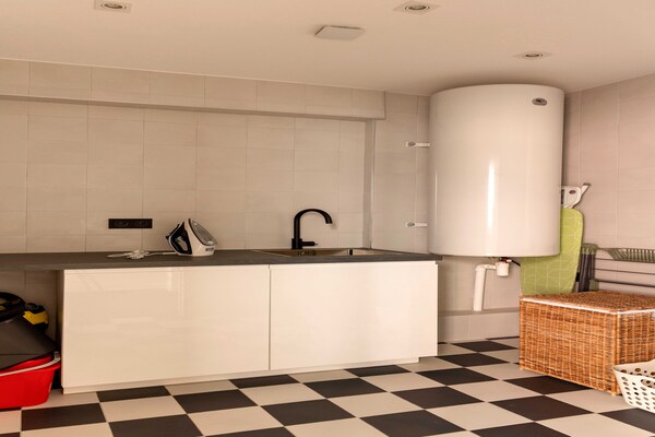 Foto van Premium duplex airconditioning 4BR/8P - Levallois-Perret - Untagged
